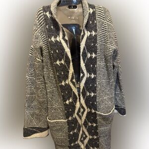 Cyrus Women's Chunky‎ Grey Southwestern Style Duster Cardigan